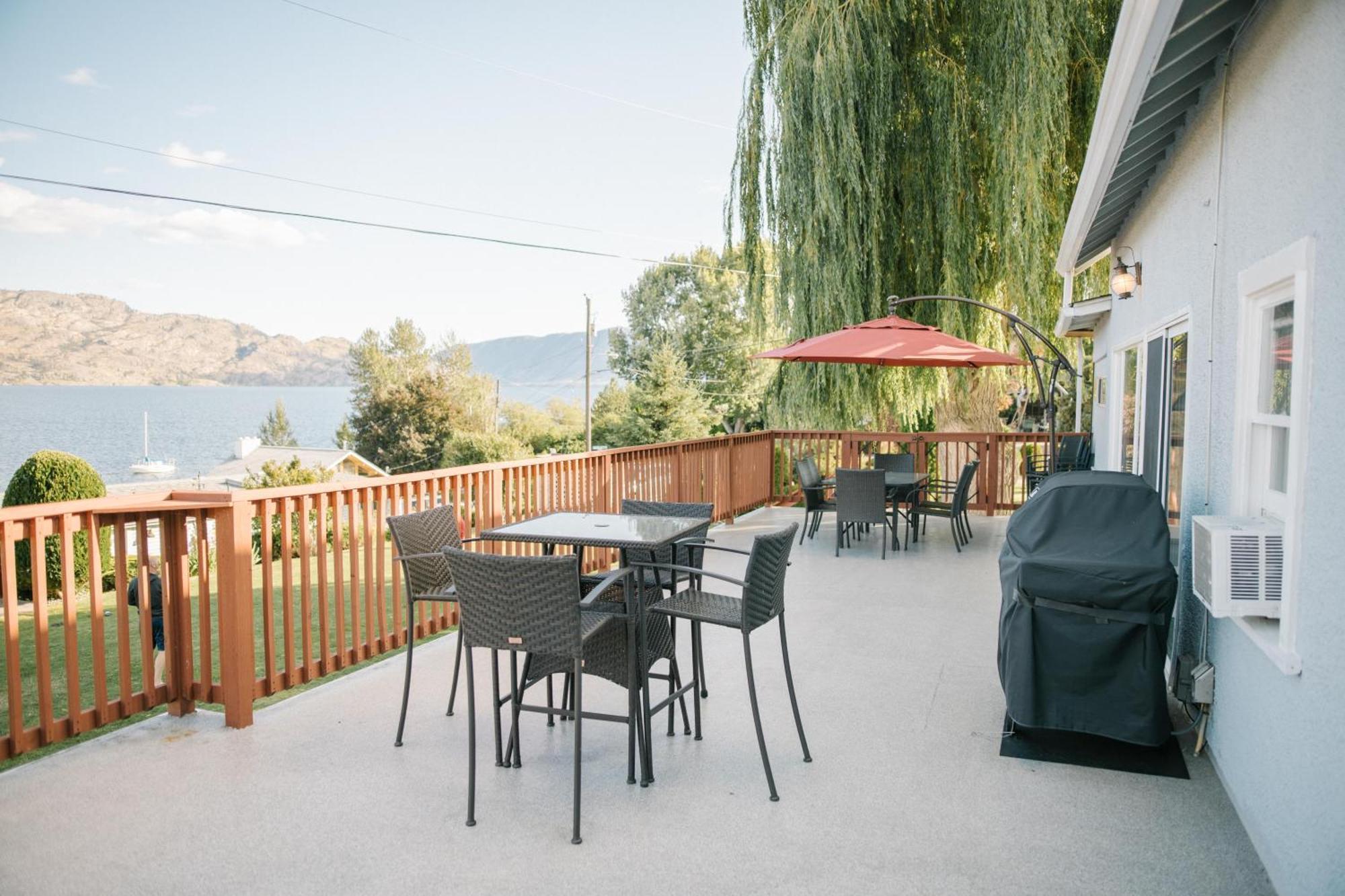 Davis Cove Resort Peachland Room photo